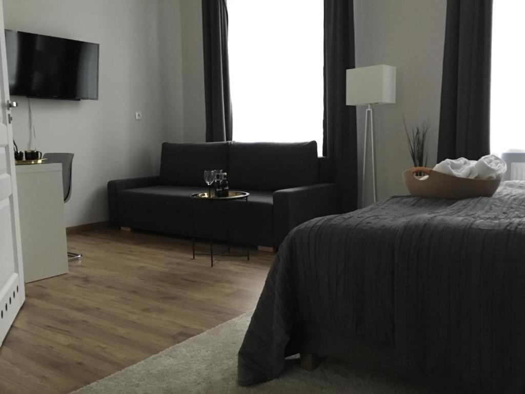 Marzec Apartamenty Gniezno Ngoại thất bức ảnh